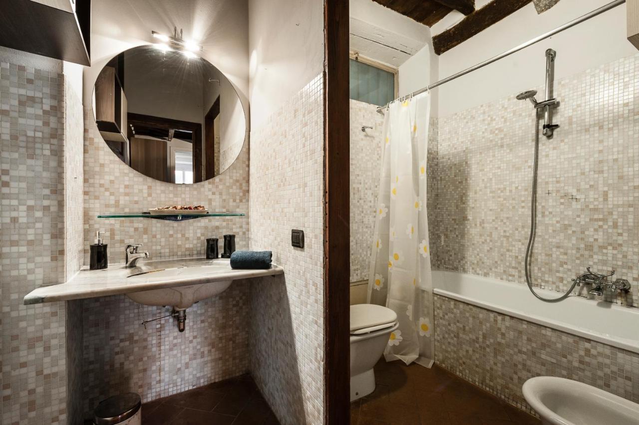 Hostly - Garden House Near The Tower - Historical House With Private Garden Apartment Pisa Luaran gambar